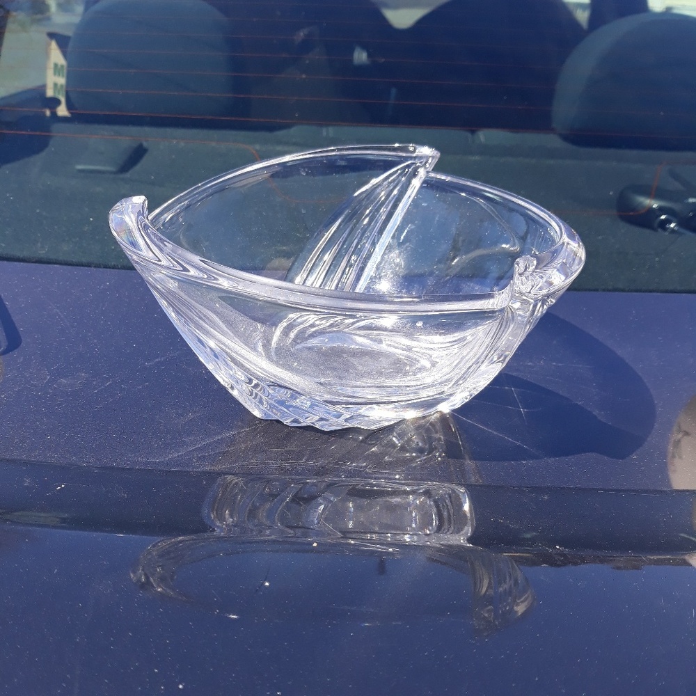 Dish/ decorative